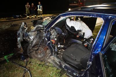 Albstadt: Schwerer Verkehrsunfall mit 4 Schwerverletzen und einem lebensgefaehrliche verletztem Kind